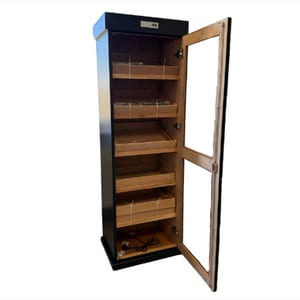 Хумидор за пури Akra Angelo Cabinet Led 920084